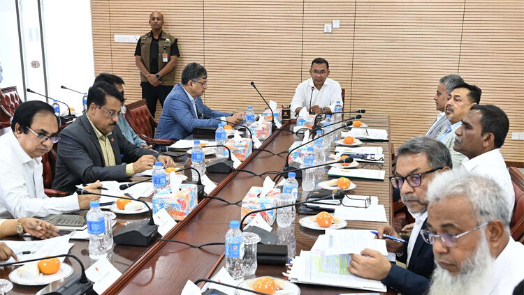 প্রধানমন্ত্রীর সভাপতিত্বে যানজট নিরসন ও ট্রাফিক ব্যবস্থাপনা বিষয়ক সভা অনুষ্ঠিত