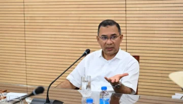 স্বাধীন গণমাধ্যমের জন্য নীতিমালা প্রণয়নে সম্পাদকদের সহযোগিতা চান প্রধানমন্ত্রী