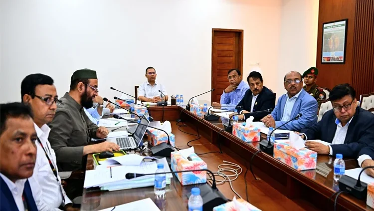 ঢাকার চারপাশে নৌপথ সচল করার নির্দেশ প্রধানমন্ত্রীর