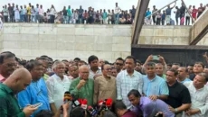 জিয়াউর রহমান ও খালেদা জিয়ার সমাধিতে বিএনপির স্থায়ী কমিটির নতুন চার সদস্যের শ্রদ্ধা