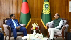 স্পিকারের সঙ্গে ভারতীয় হাইকমিশনারের সাক্ষাৎ